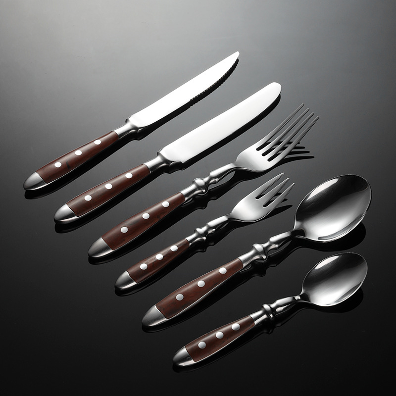 Camping Cooking Dining Set - مجموعة أدوات طعام احترافية للاستخدام الخارجي