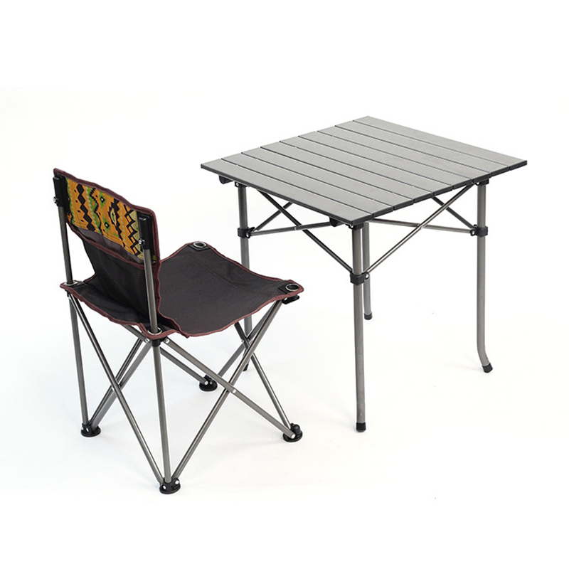 # طاولة طعام وطهي خشبية محمولة - مراجعة Camping Cooking Dining Set وسعره
